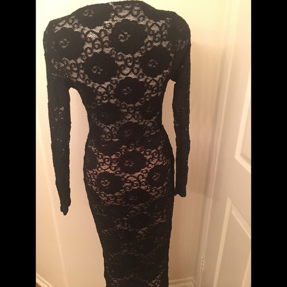 Sold❌❌❌New Lace Sexy Midi Black Dress - Picture 2 of 8